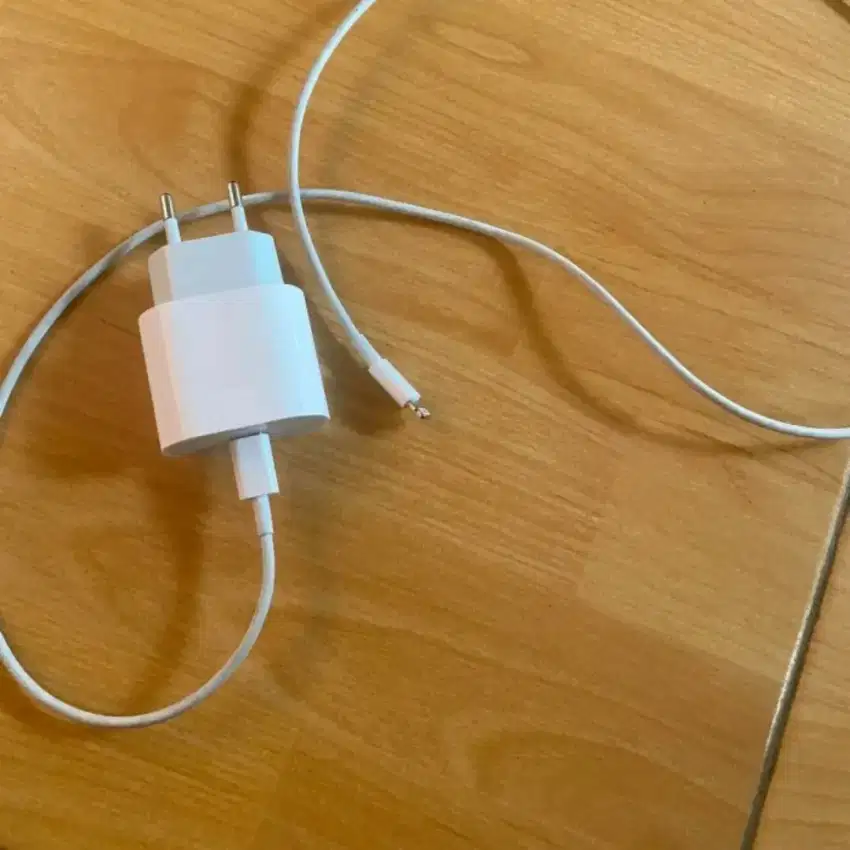 Charger iphone 11 Pro