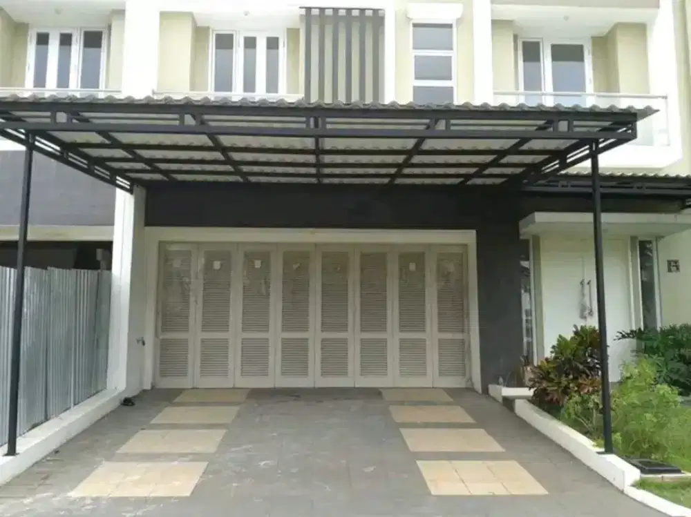 Rel pintu garasi