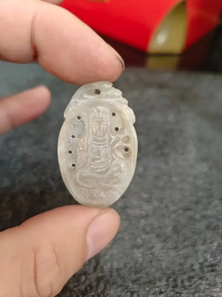 Batu Giok Putih Liontin Ukiran Dewi Quan Im Jumbo Oval