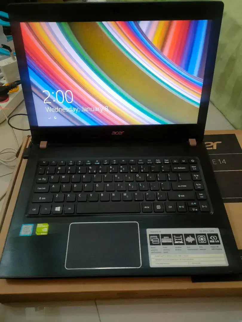 Laptop Acer Aspire e14 core i3 + VGA HDD 500 GB RAM 4 GB