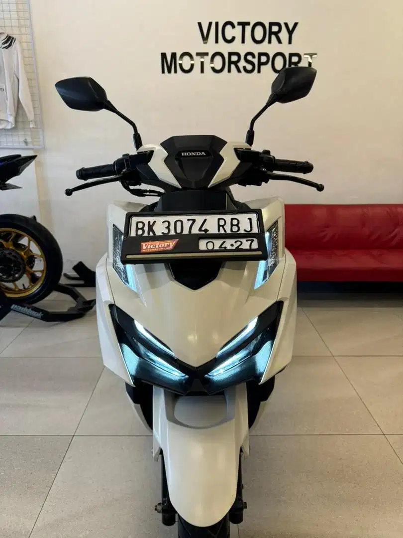 New Honda Vario 160 Tipe ABS tahun 2022 warna Putih Dop Vario160 White