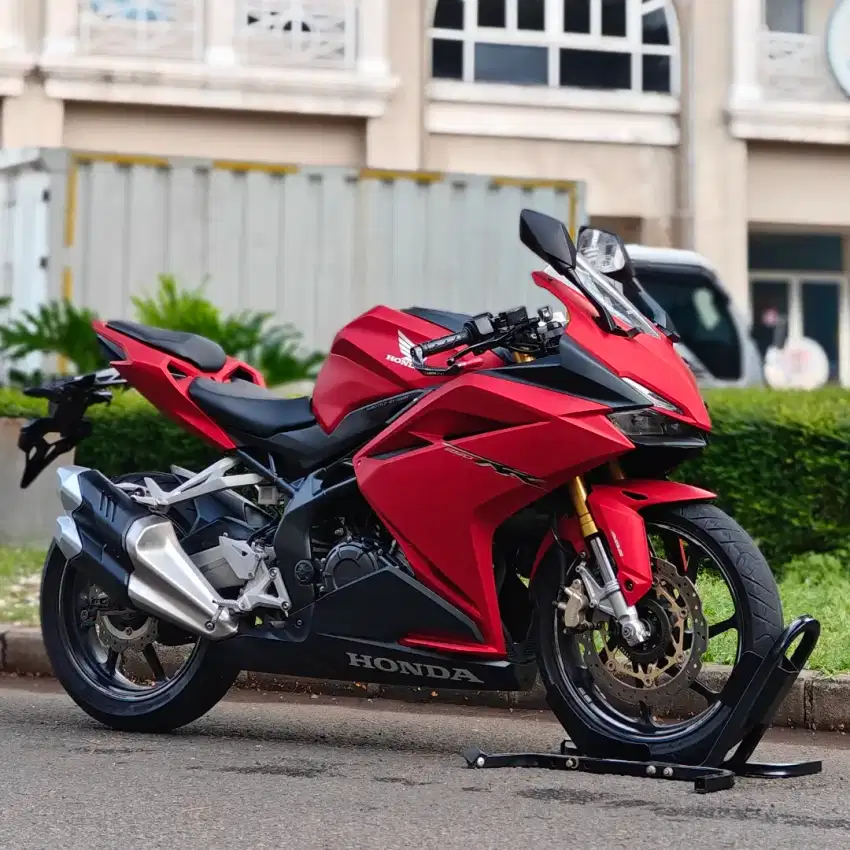 HONDA CBR250RR ABS NIK 2018 MERAH DOFF PAJAK HIDUP PANJANG MULUSS