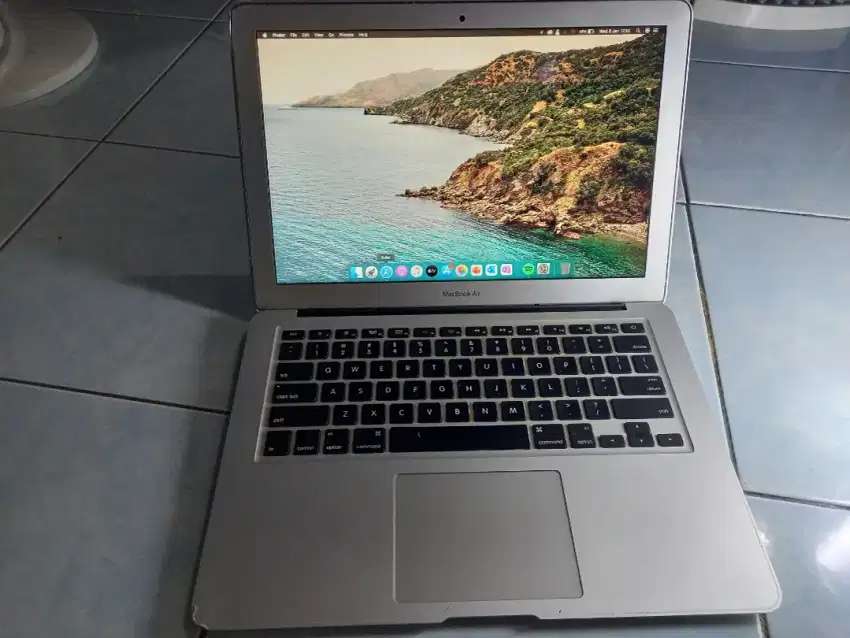 Macbook Air 2012 Fungsi normal