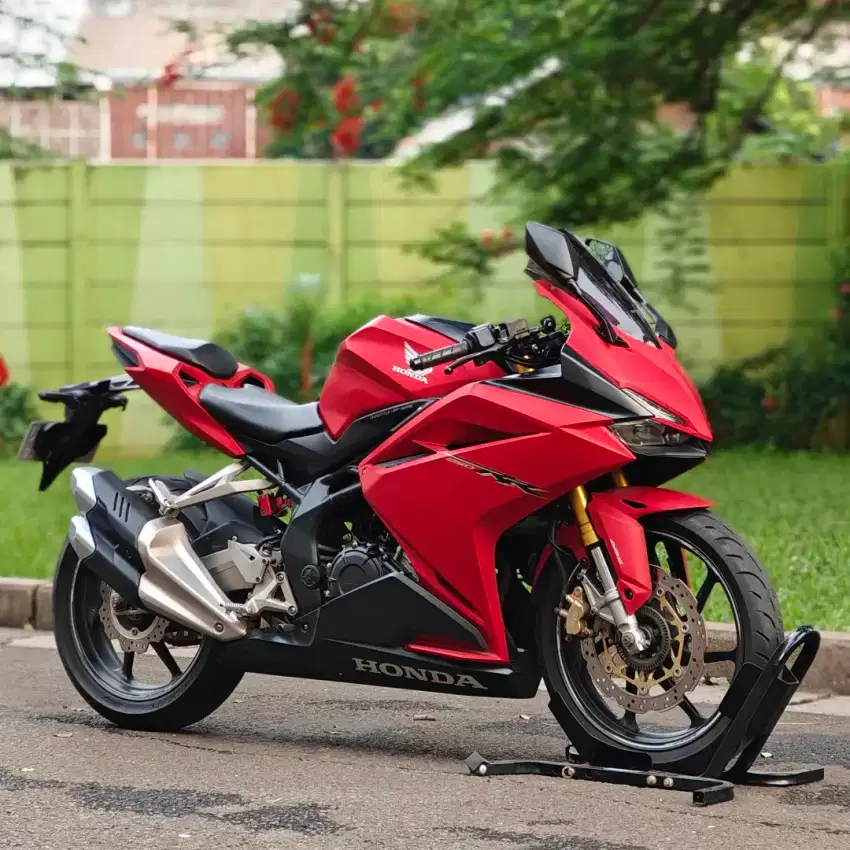 HONDA CBR250RR ABS NIK 2018 MERAH DOFF PAJAK HIDUP TERBAIK!!