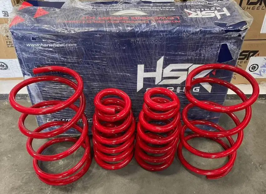 Dijual Lowering Kit Per Ceper Mobil Pajero Merk HSR Wheel Warna Merah