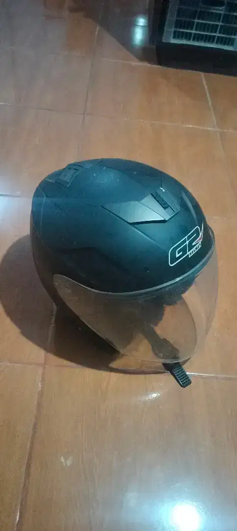 Helm G2  hitam dop