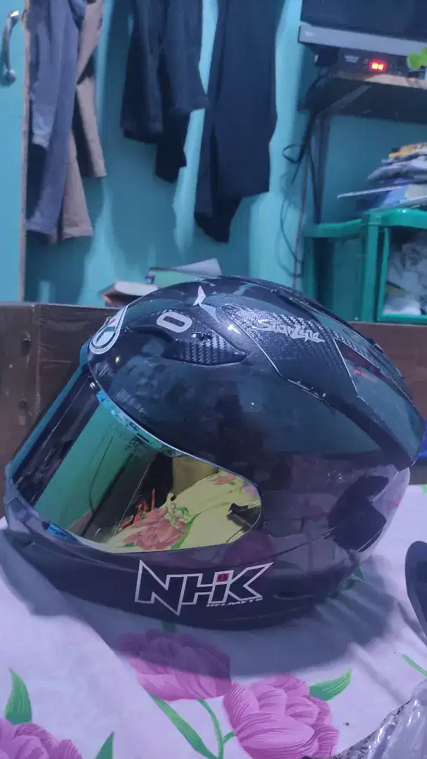 Helm fullface bonus 3 visor iridium NHK GP 1000