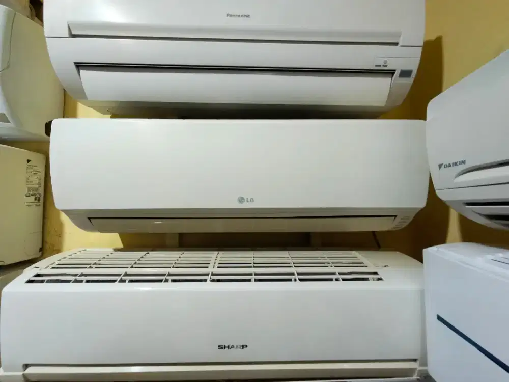 AC split bekas berkondisi baik