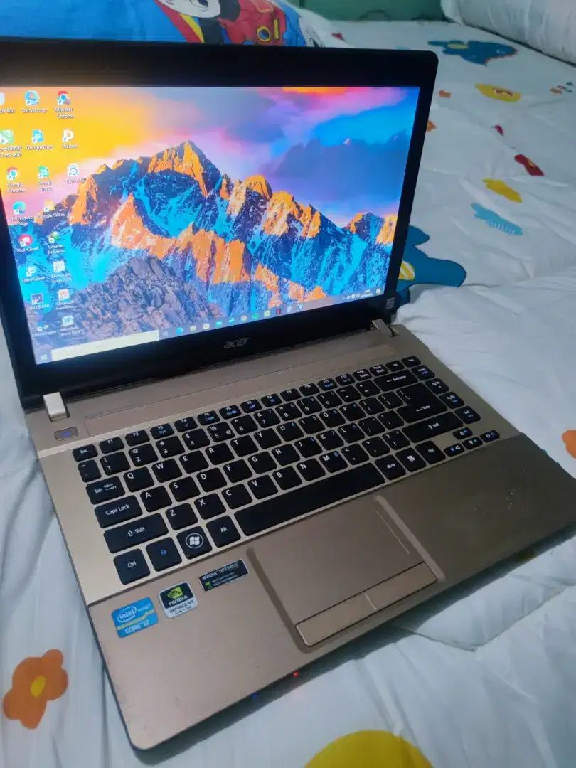 Laptop Acer Aspire v3