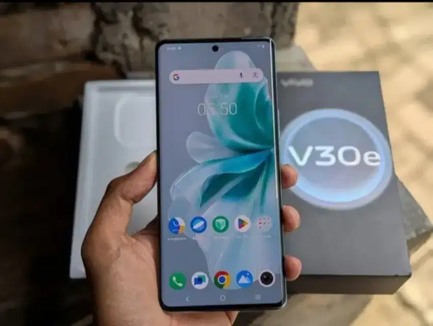 VIVO V30E 8/256