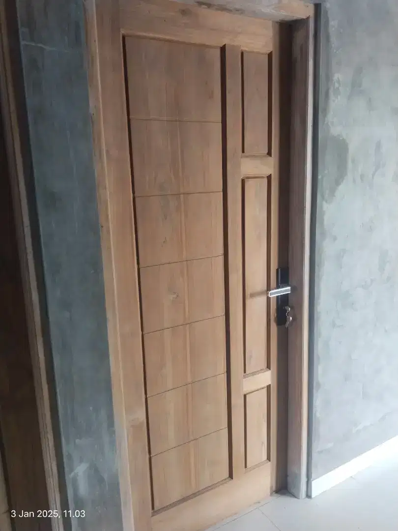 Kusen pintu kayu jati