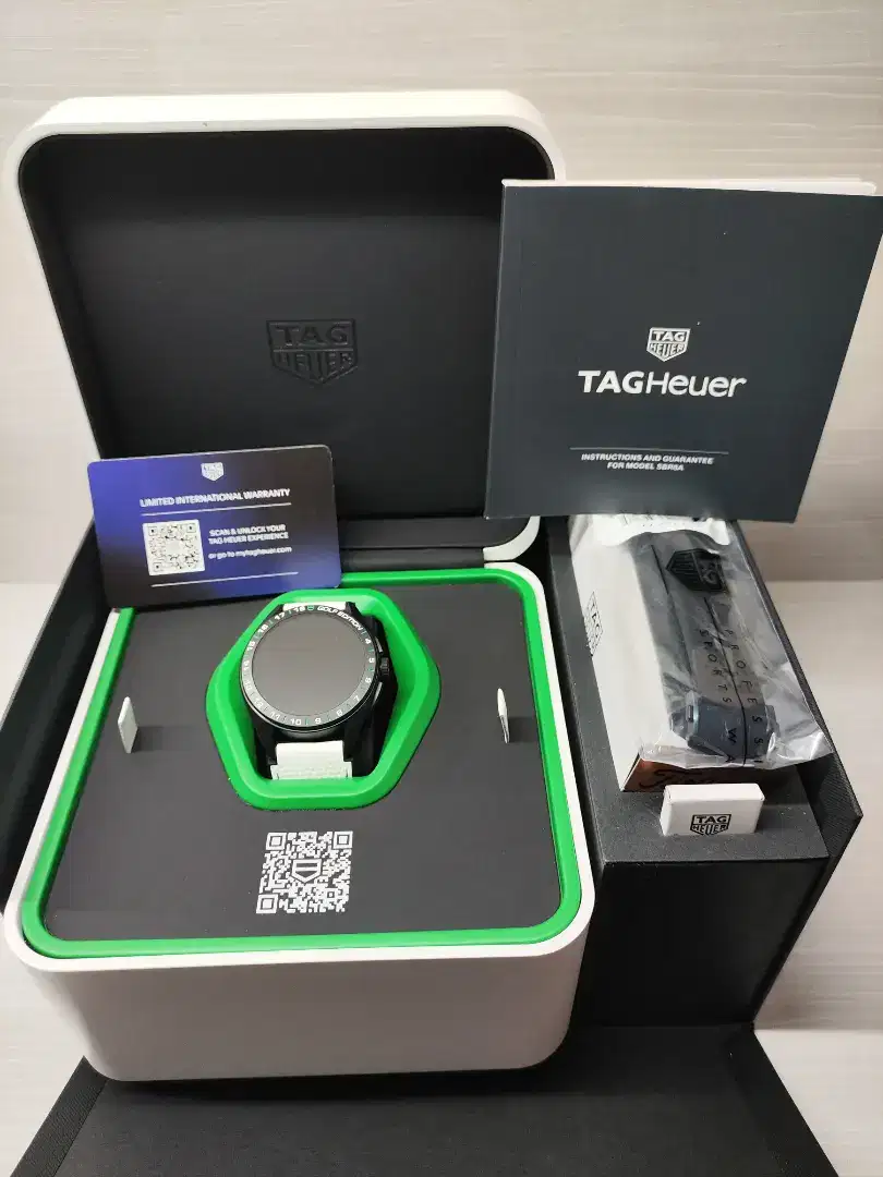 Tag heuer Connected E4, Golf Edition, LNIB, Luxury smartwatch