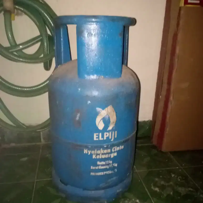 Tabung gas biru