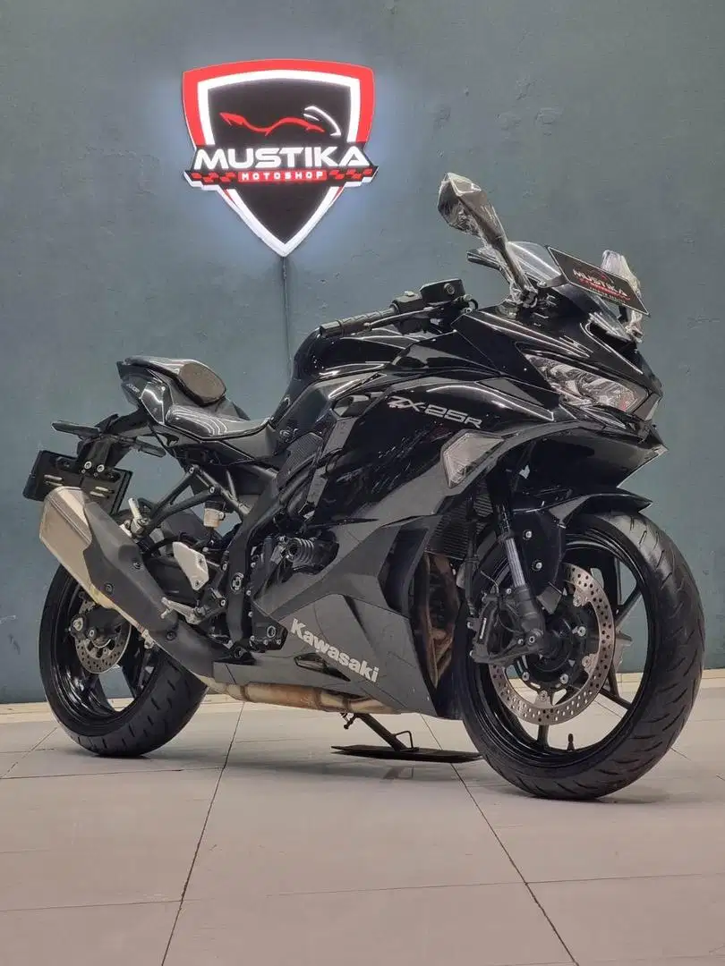 Kawasaki ZX25R Layar TFT 2022 Akhir Gres baru - Zaky Mustika