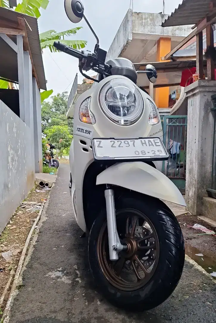 Scoopy 2024 pemakaian baru 3 bulan