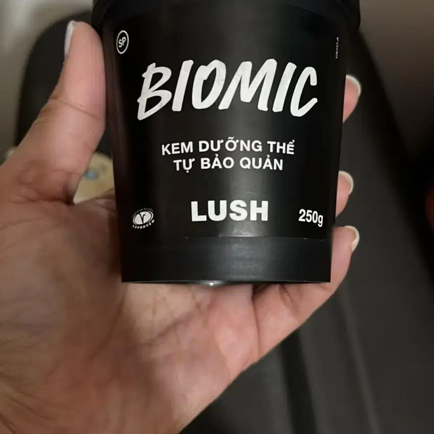 LUSH Biomic 250gr