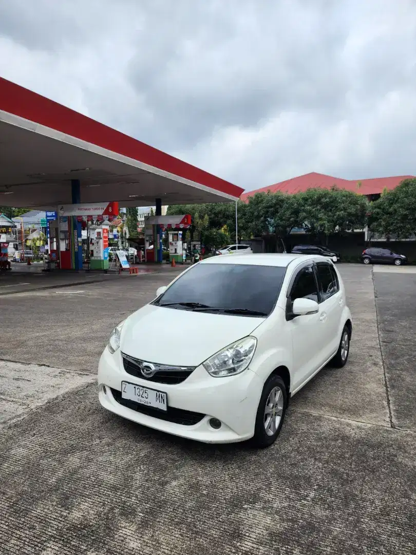 Daihatsu Sirion 2013 Manual