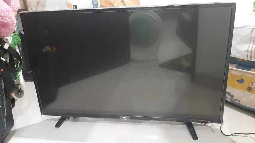 Kenapa Harus Beli TV Bekas Ini?