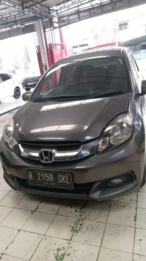 Dijual cepat Honda Mobilio