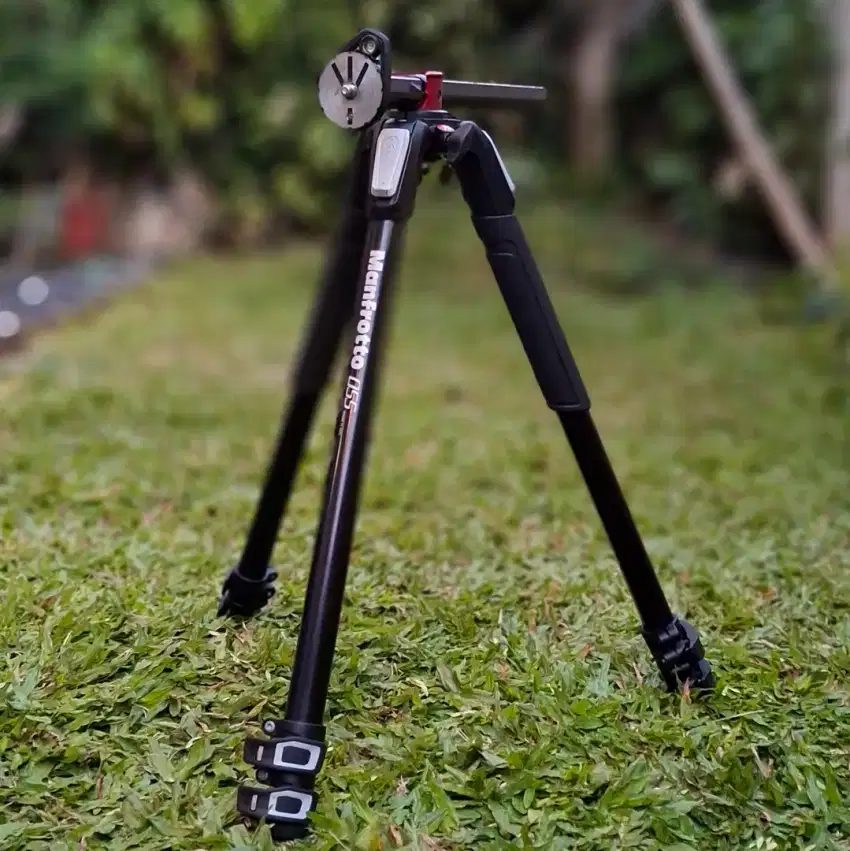 Tripod Manfrotto MT055XPROB