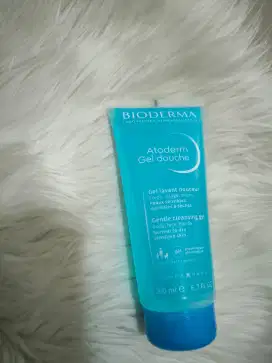 Bioderma Atoderm Gel Douche 200ml- Sabun Kulit Kering Sensitif