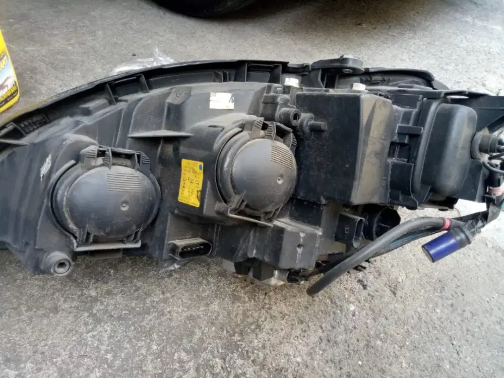 Lampu Mercy W 220