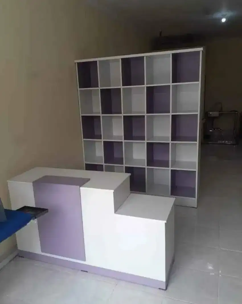 Perlengkapan usaha laundry furniture