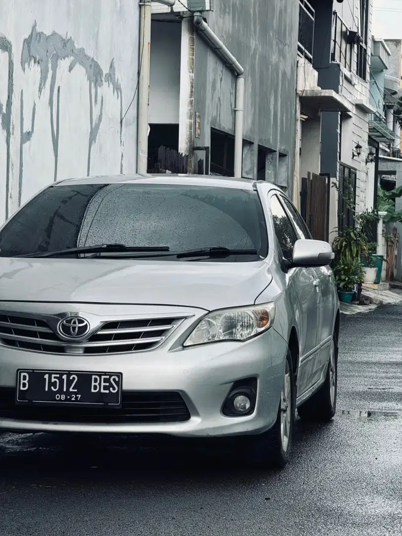 Toyota Corolla Altis 2010 Bensin