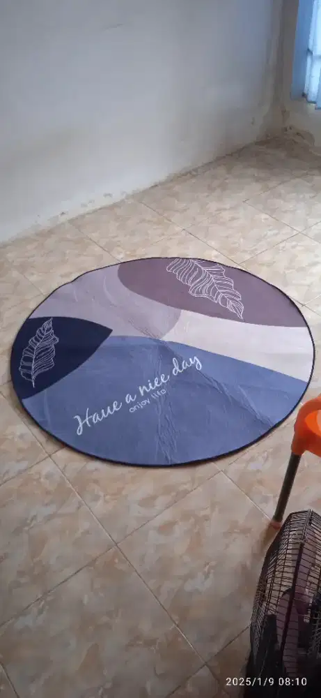 Karpet Bulat Diameter 120cm Antislip