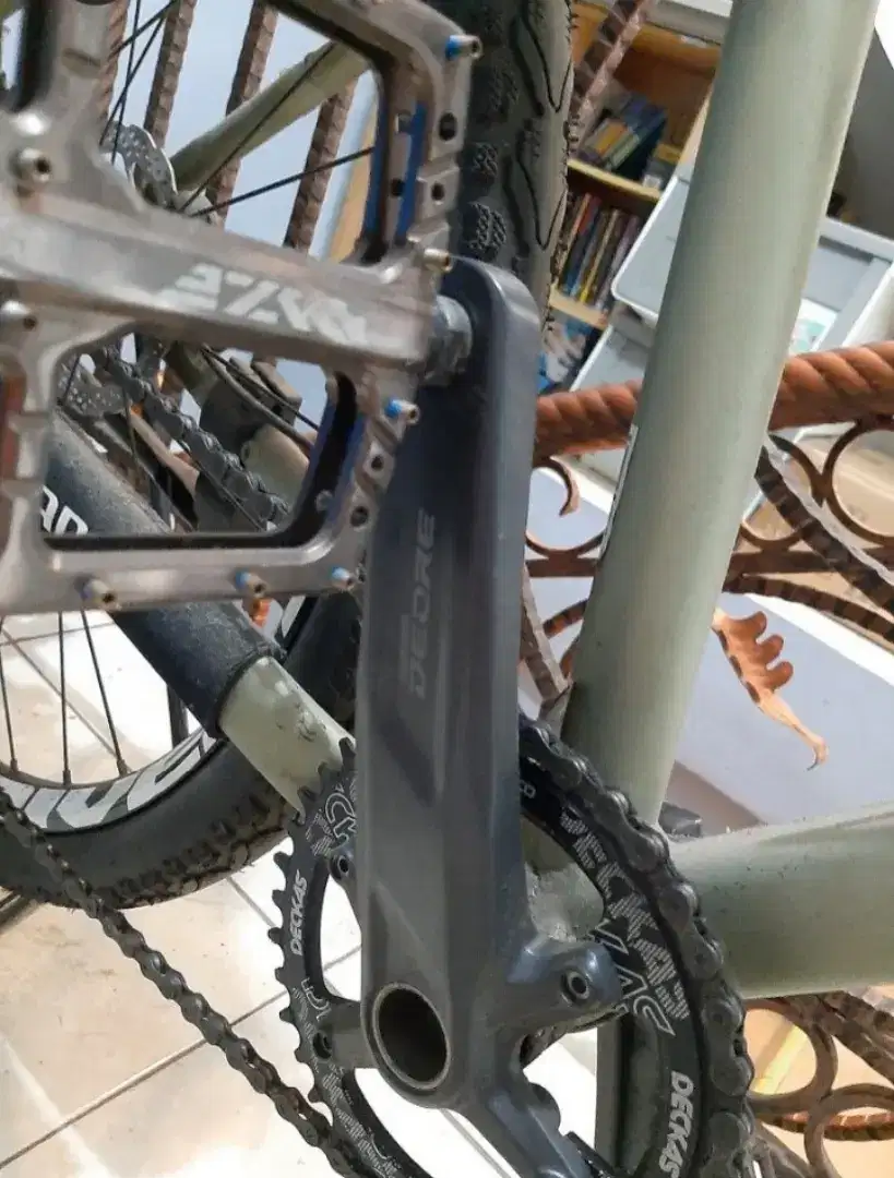 Sepeda Hybrid MTB Element Cyber