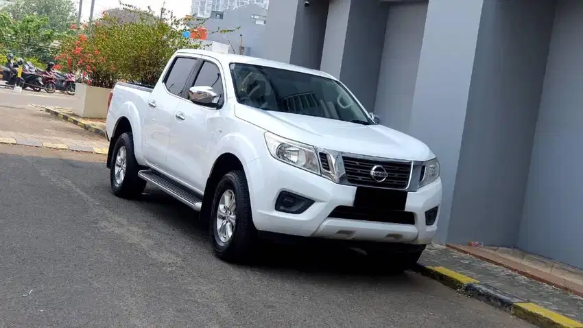 Nissan Navara 2.5 SL 4x4 Diesel Double Cabin MT Manual Putih 2018 2019