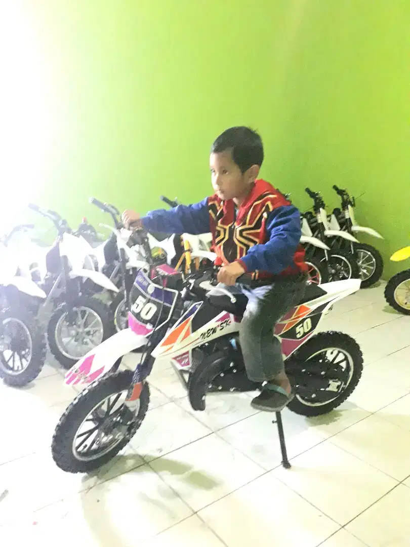 MOTOR MINI TRAIL LISTRIK