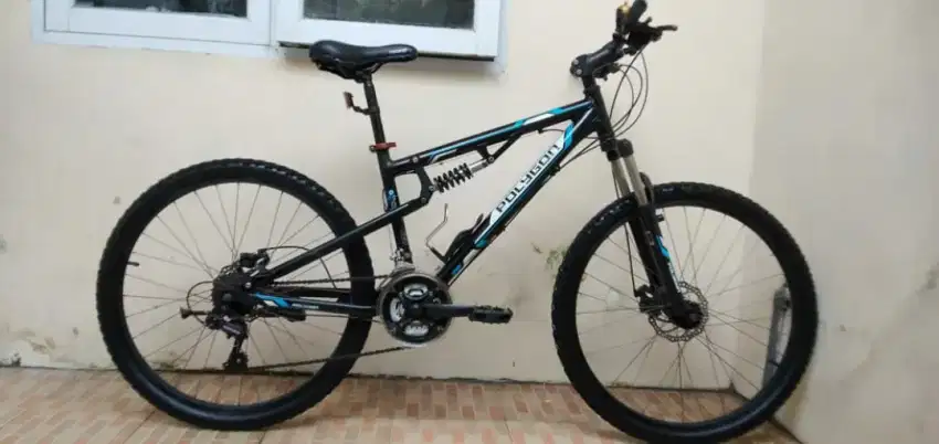 Bismillah cepat dijual sepeda gunung polygon Rayz 1 frame Aolly normal