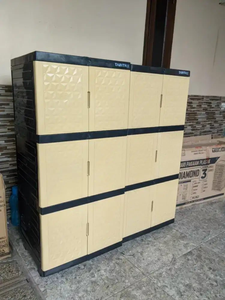 Lemari plastik tabitha 3 susun