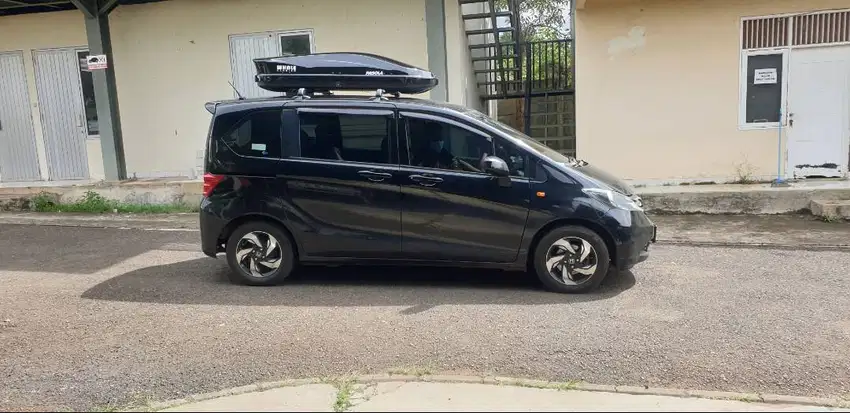 roofbox whale carrier pasola roof rack box honda freed 550 liter