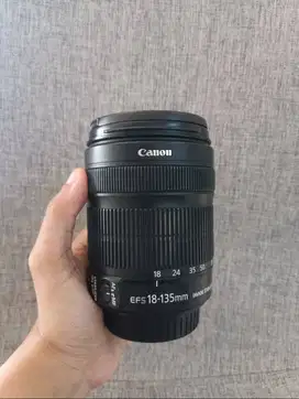 DIJUAL LENSA CANON EF-S 18-135MM F3.5-5.6 IS STM