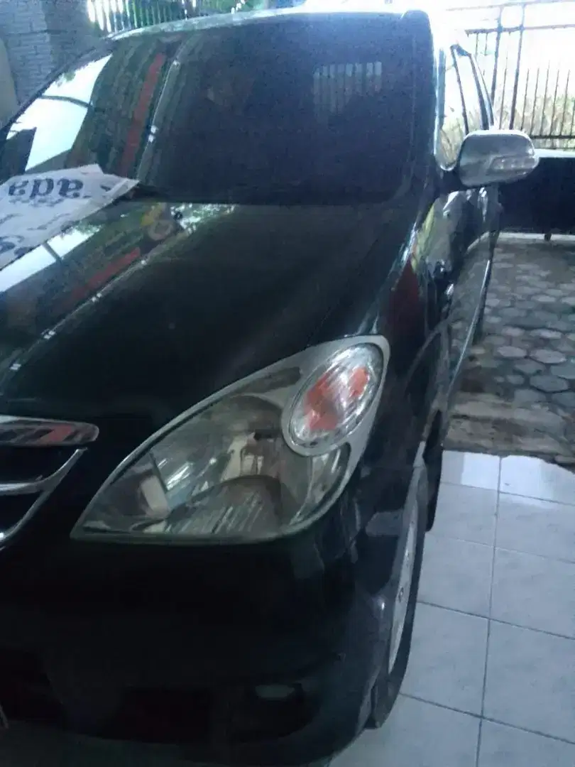 Avanza 2011 hitam Plat B Genap