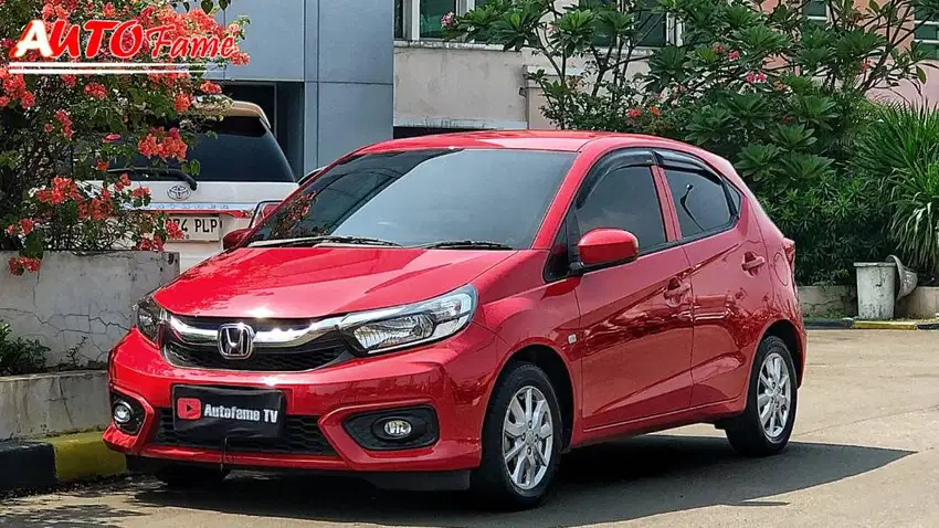 Honda All New Brio E Satya CVT AT Red On Beige NIK 2022 Tgn 1 Dr Br Gr