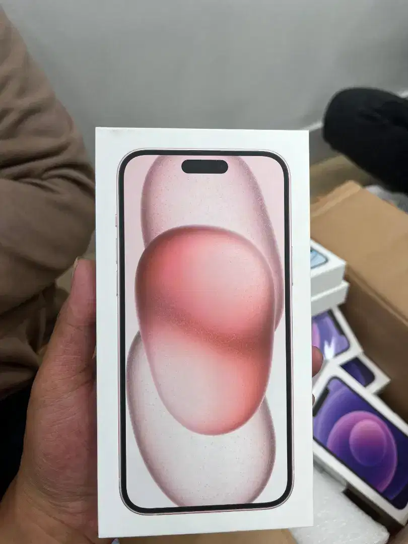 CICILAN IPHONE 15 MURAH