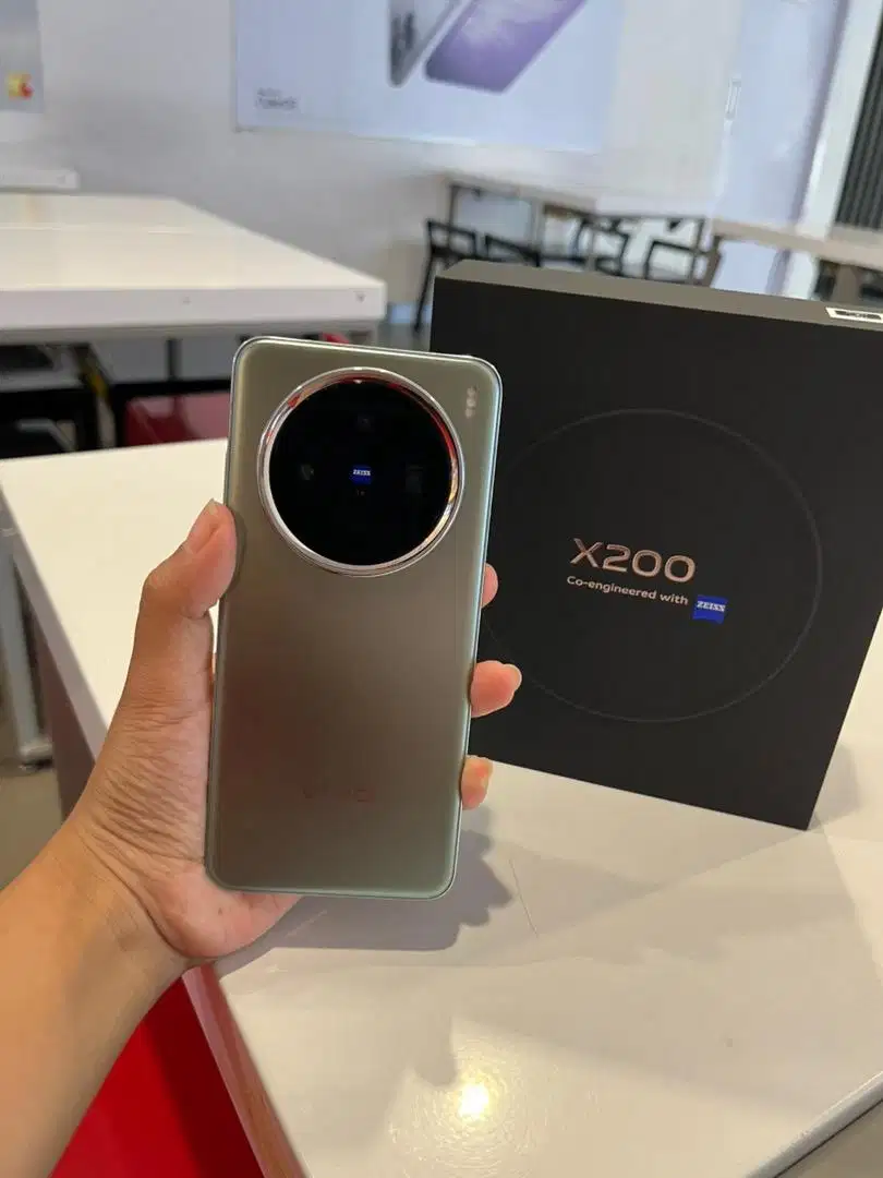 VIVO X200 ( PRE ORDER )