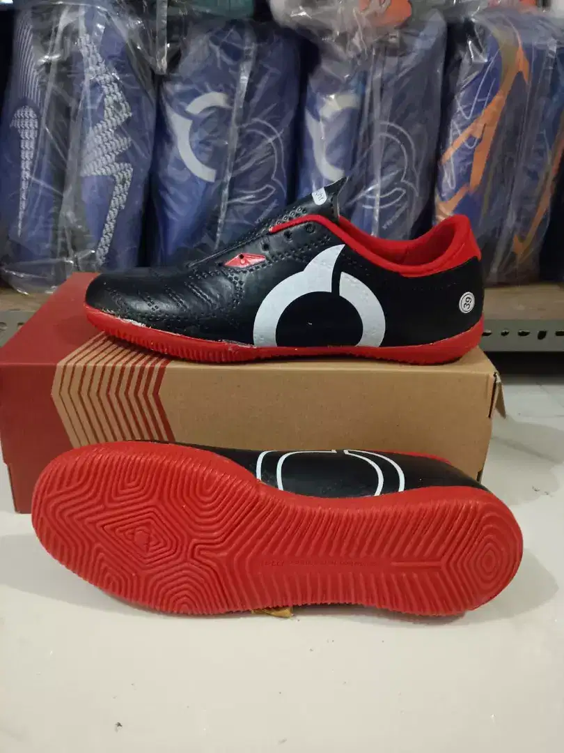 SEPATU FUTSAL MURAH MERIAH