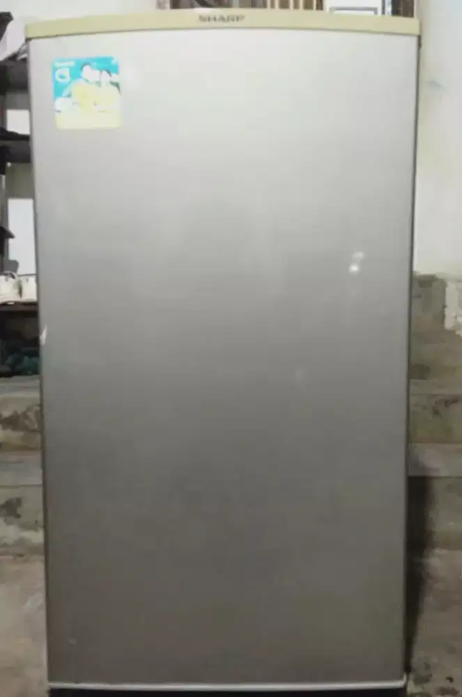 Kulkas bekas Sharp 1 pintu