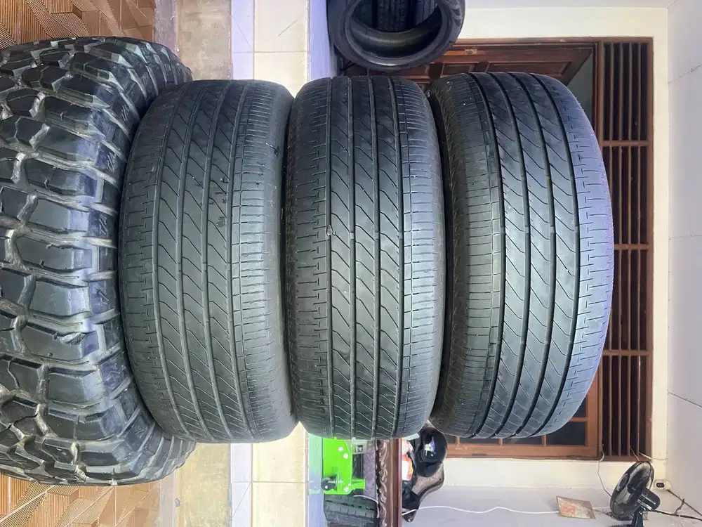 Ban Bridgestone Turanza T005a 215 55 r17 3pcs