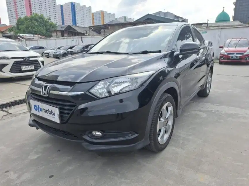 Pajak Panjang - Honda HR-V 1.5 E Bensin-AT 2017 Hitam (UFE)