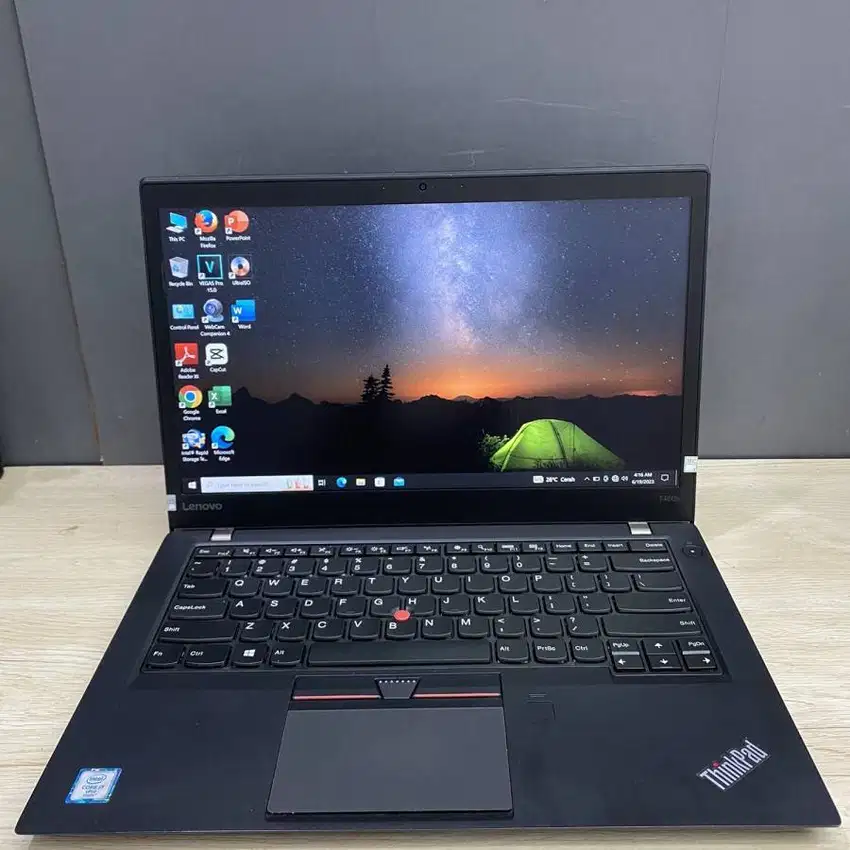 Laptop Lenovo Thinkpad T460 Core i5 Gen 6 RAM 8/256GB Mulus! M-ET