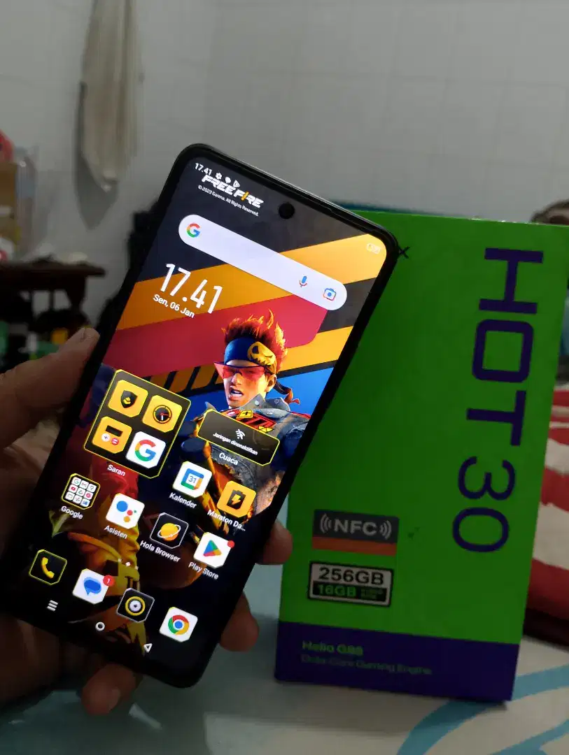 Dijual Infinix Hot 30 NFC 8+8/256 Helio G88 Fullset RESMI Normal.