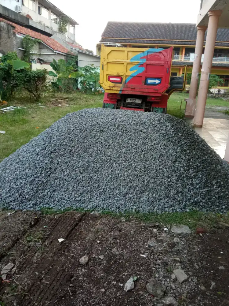 Pasir pasang pasir cimalaka Batu spli 1/2 Batu split 2/3 abu Batu