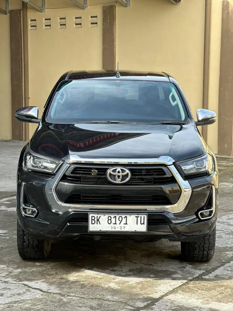 Toyota hilux double cabin V at matic 4x4 2022