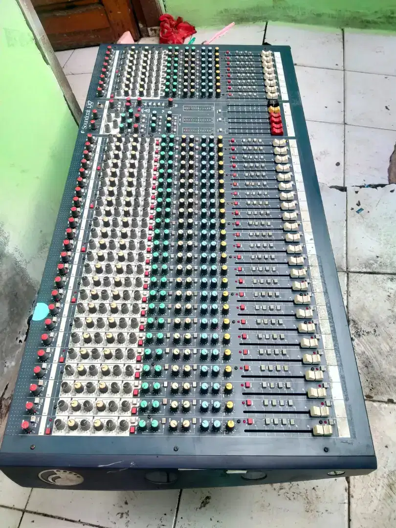 Mixer soundcraf LX 7 normal 32 chanel