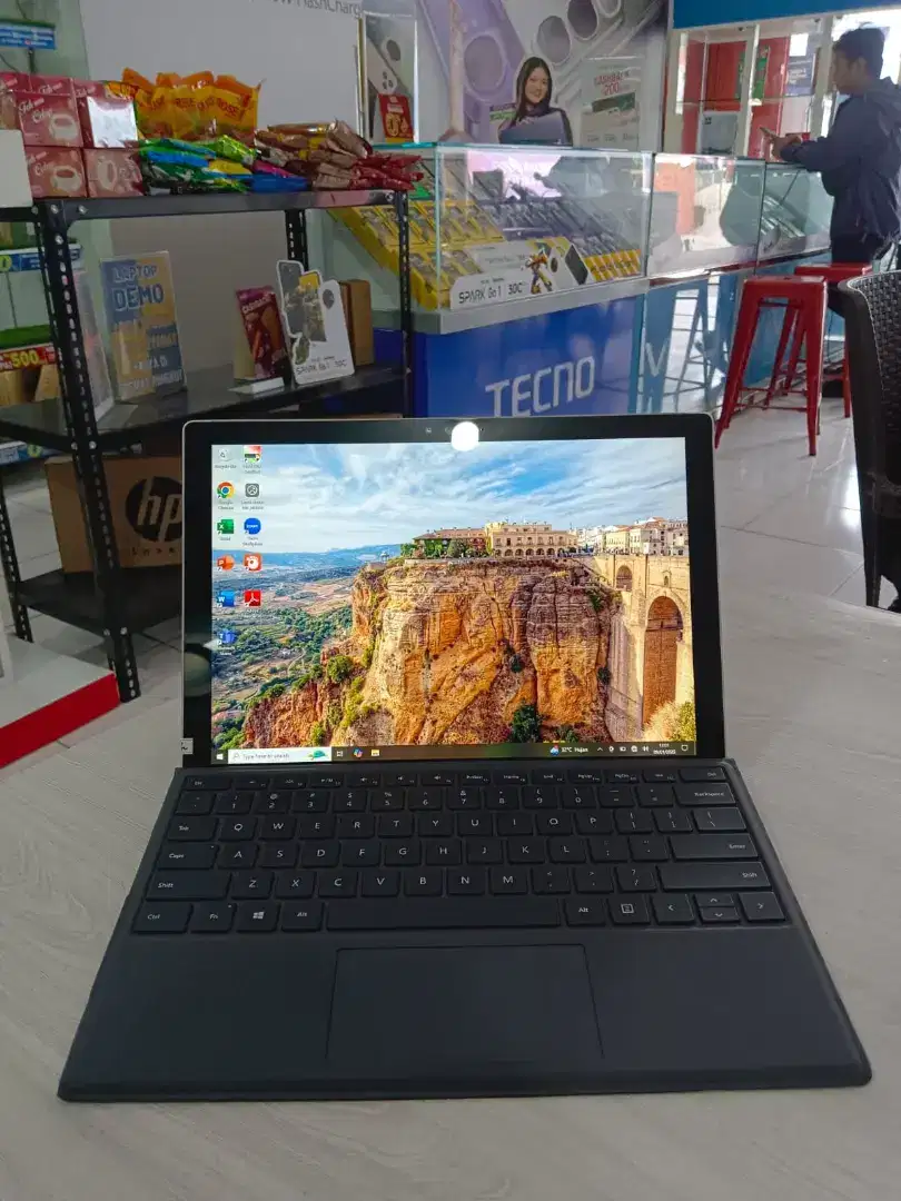 MICROSOFT SURFACE PRO4